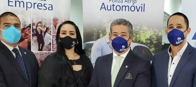 Efraín Torres, Vanessa Abreu, Juan José Guerrero y  Nelson Cordero.