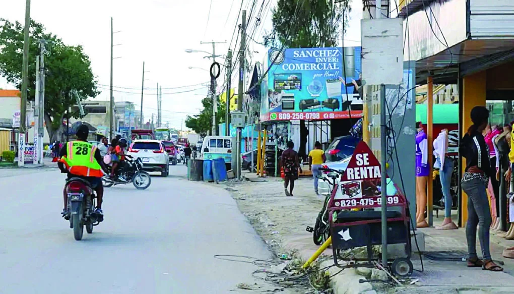 En la Región Este hay unas 46,500 habitaciones en operación y cada una tiene dos empleados por unidad, dijo Veloz.